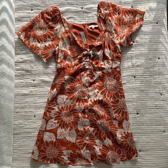 Madewell silk tie-front sunflower dress - Picture 8 of 9